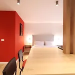 Love In Colours By Pikhost Apartment