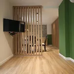 Love In Colours By Pikhost Apartment