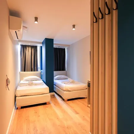 Grandstay *