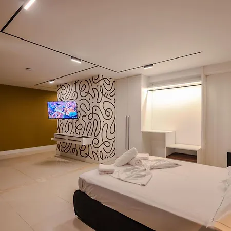 Grandstay