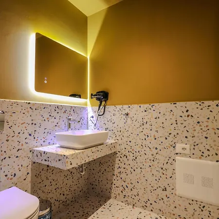 Grandstay