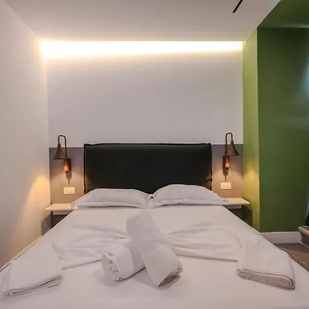 Grandstay *